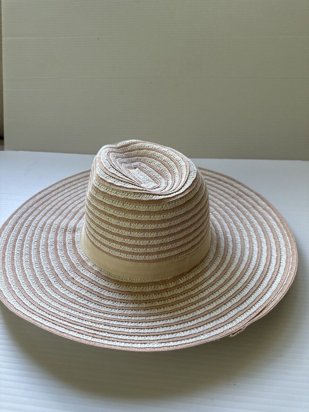 Nordstrom Straw Hat Sun / Beach Women’s Hat Ivory/ Blush one size